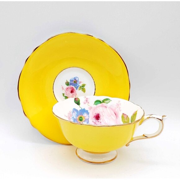 Paragon Vintage Double Warrant Yellow Cabbage Rose Bone China Teacup And Saucer - Picture 5 of 12